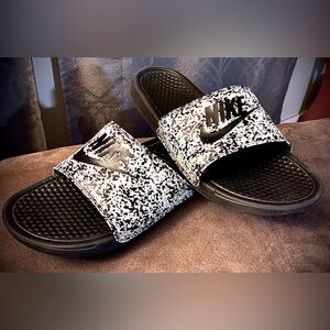 Nike Slides Sandals Benassi JDI Print Size 11
